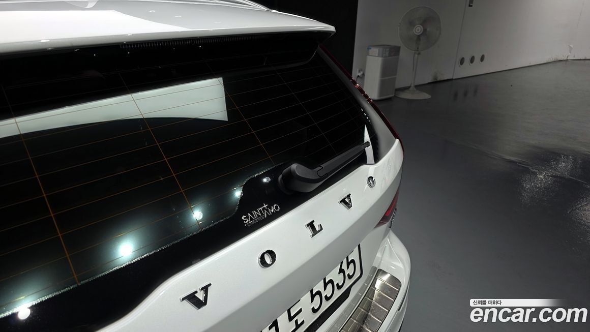 Volvo V60 2022