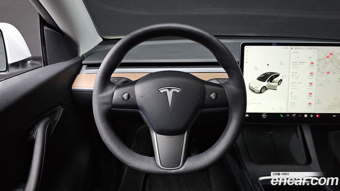 Tesla Model Y 2021