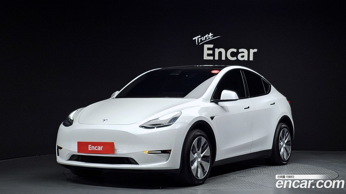Tesla Model Y 2021