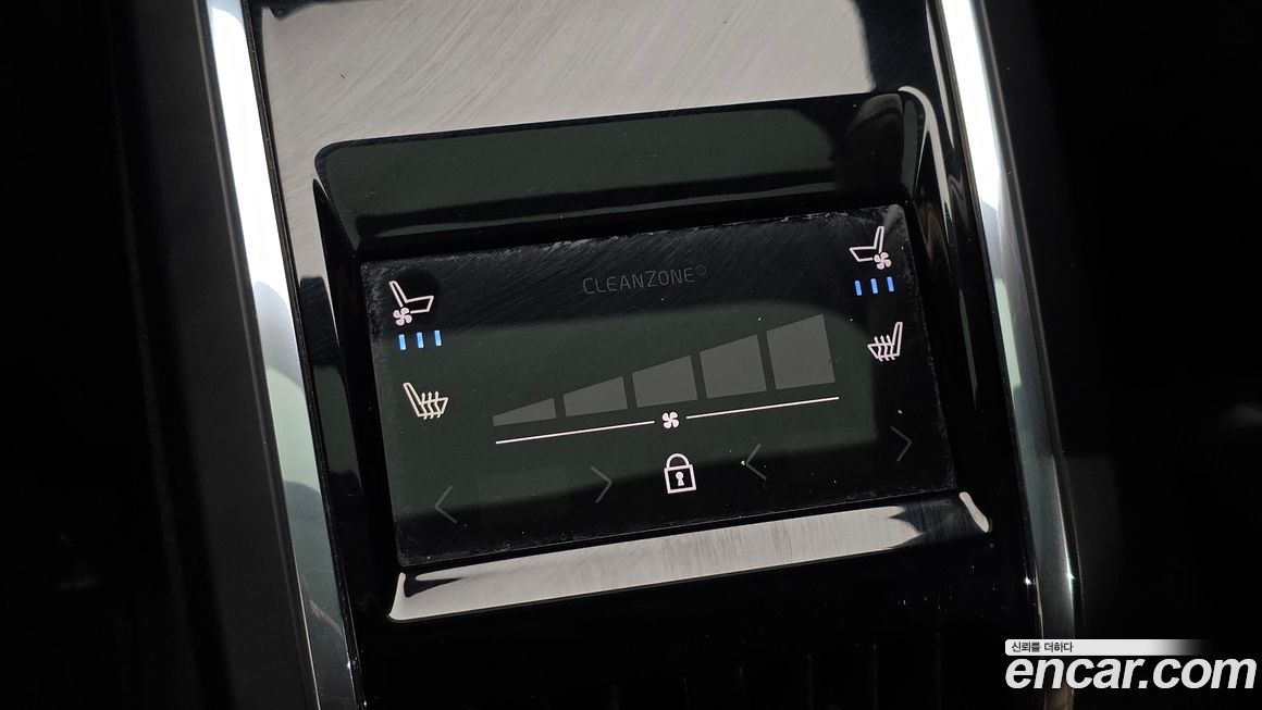Volvo S90 2022