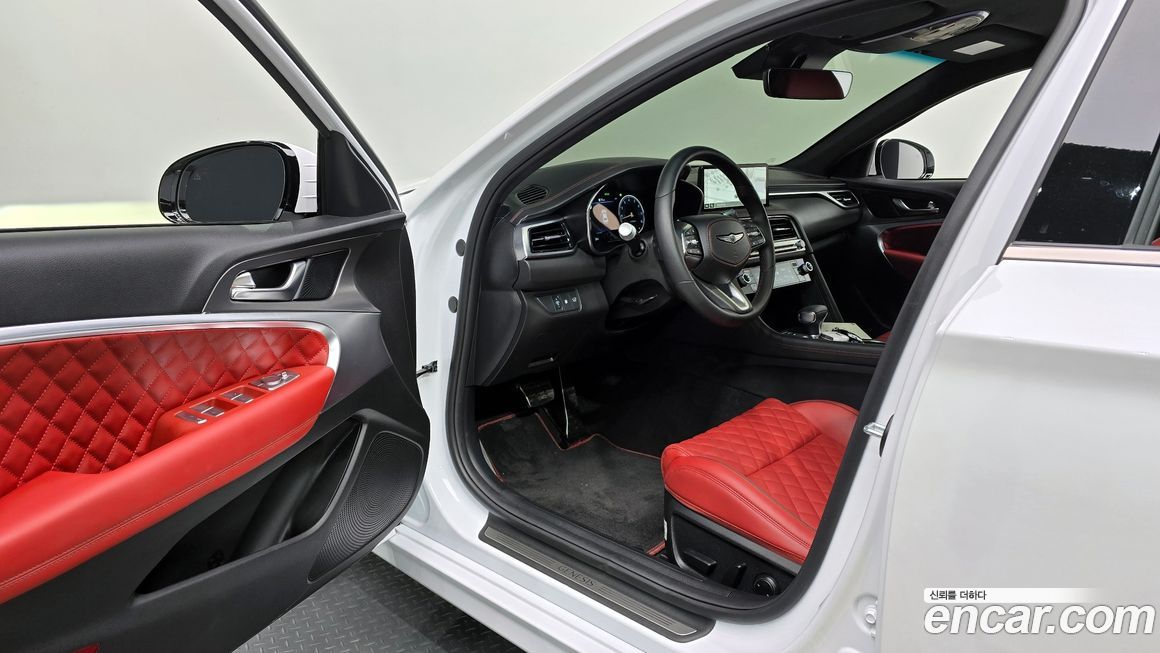 Genesis G70 2025