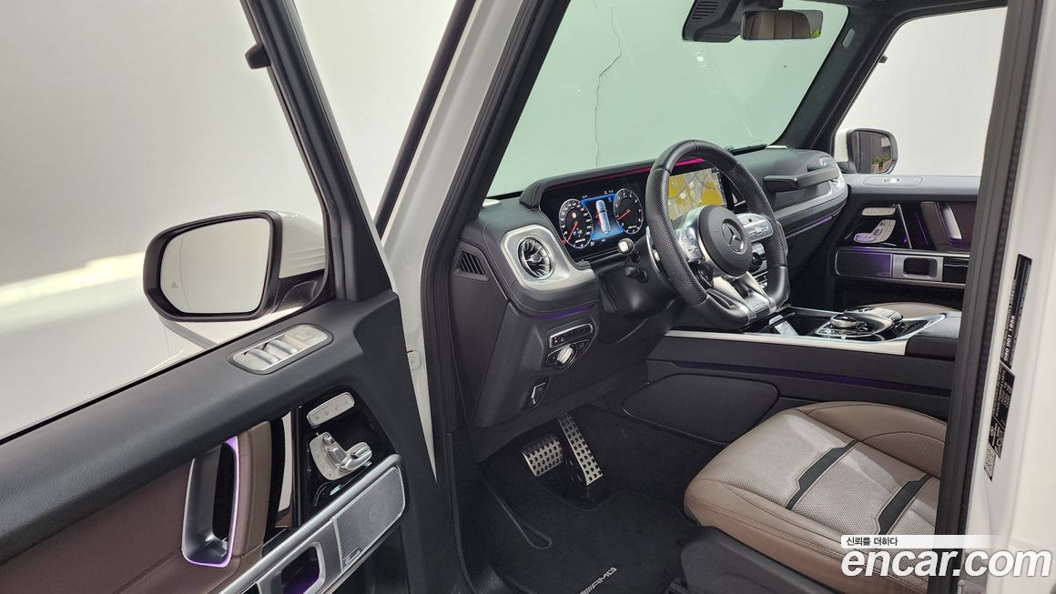 Mercedes-Benz G-Class 2024