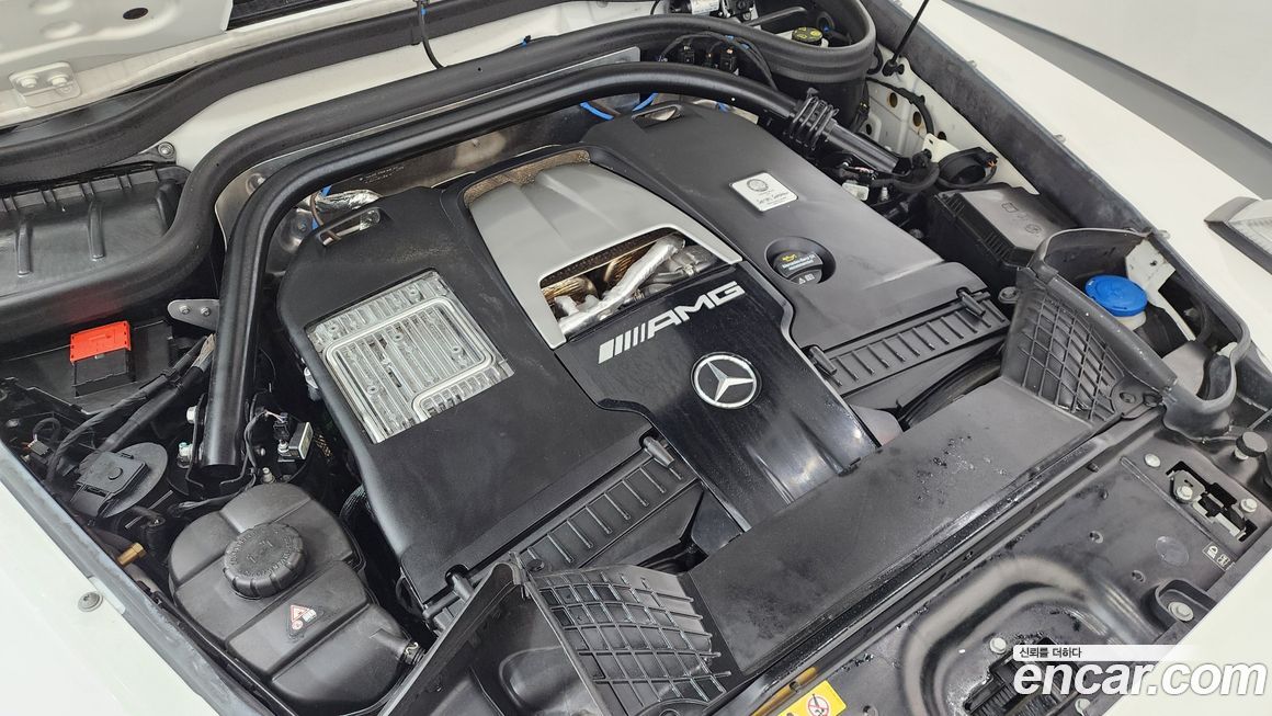 Mercedes-Benz G-Class 2024