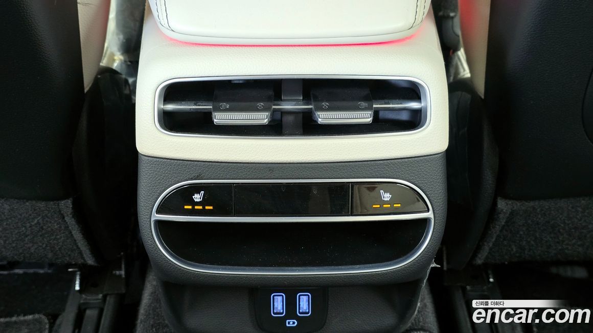 Genesis GV70 2024