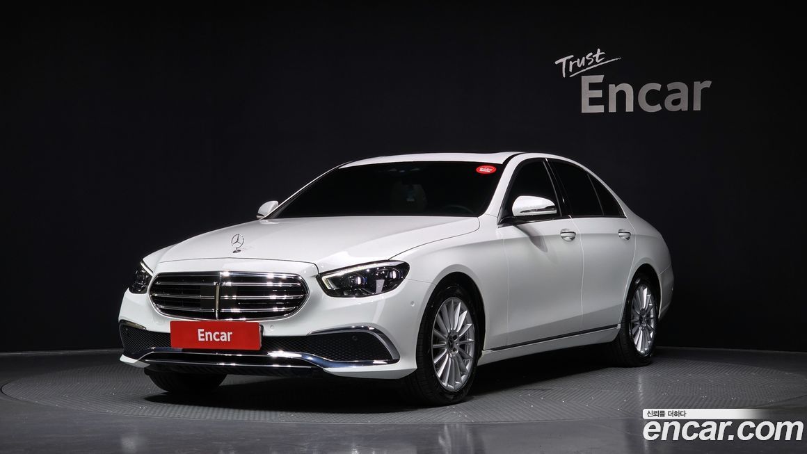 Mercedes-Benz E-Class 2021