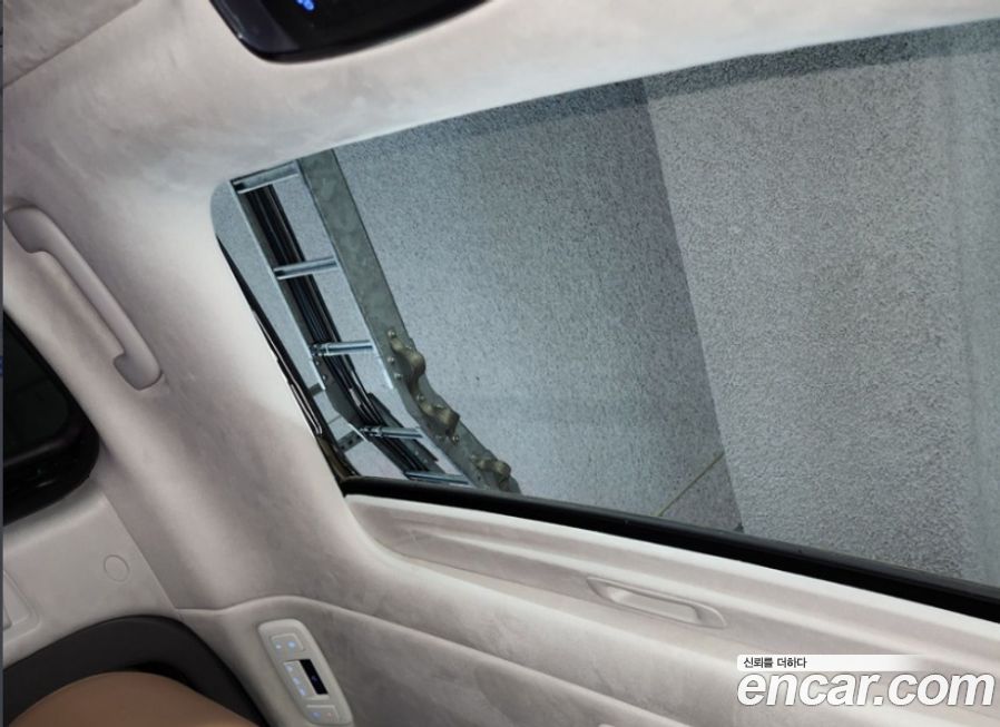 Hyundai Staria 2023