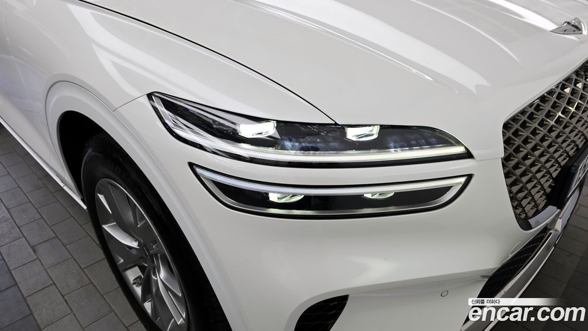 Genesis GV70 2024