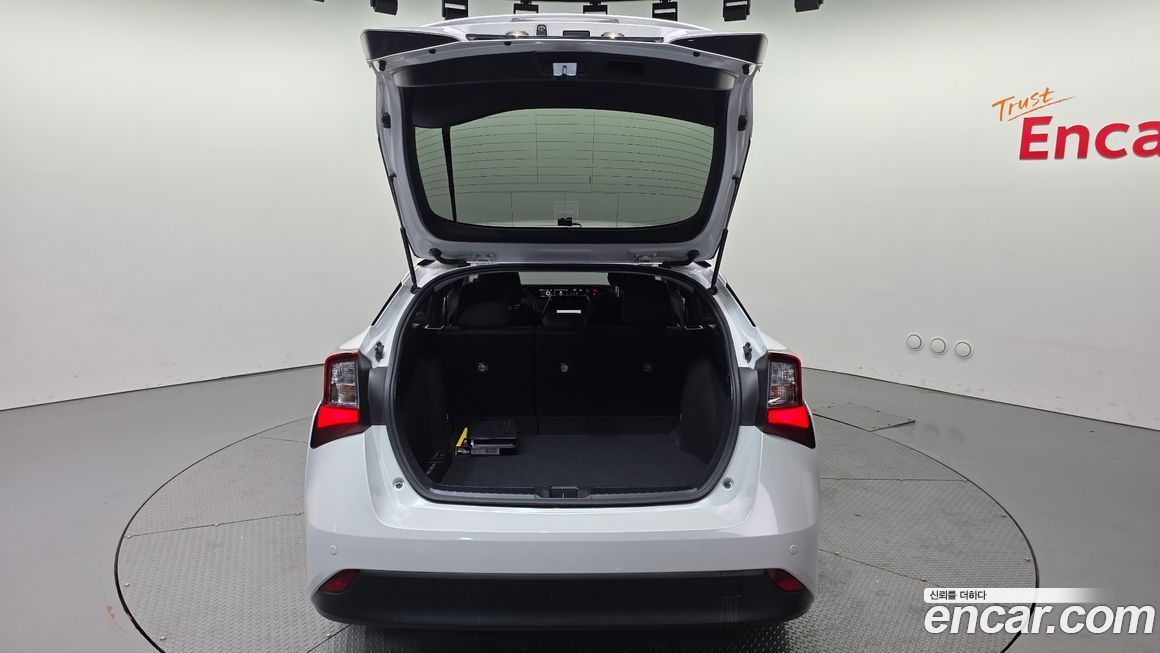 Toyota Prius 2022