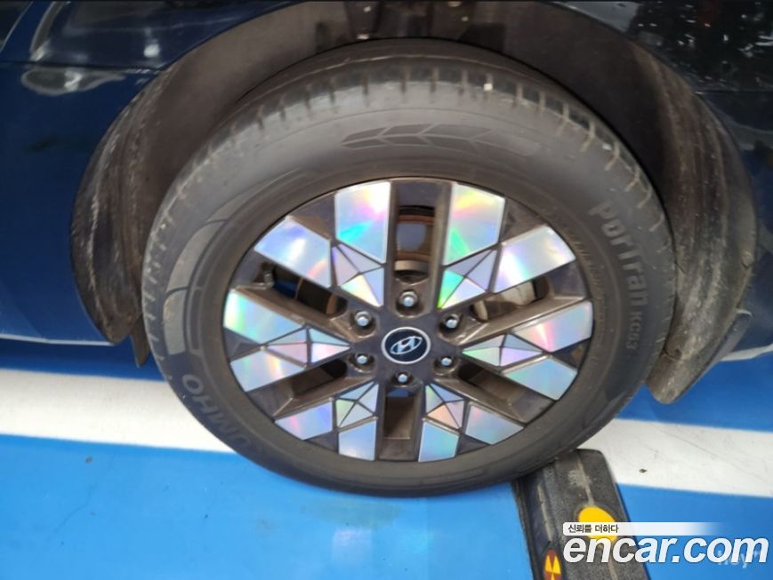 Hyundai Staria 2023