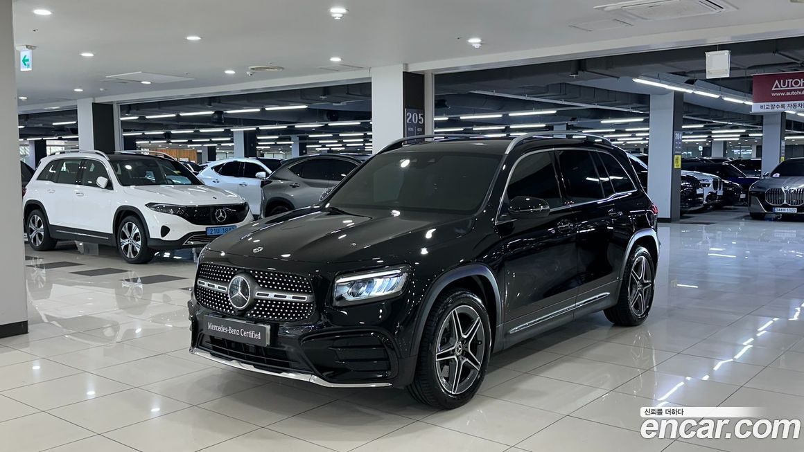Mercedes-Benz GLB-Class 2024