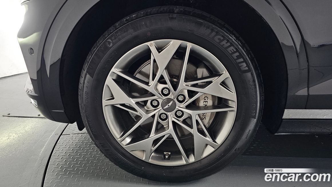 Genesis GV70 2023