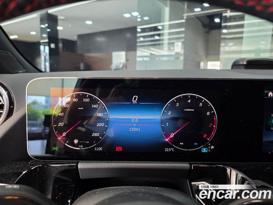 Mercedes-Benz GLA-Class 2024