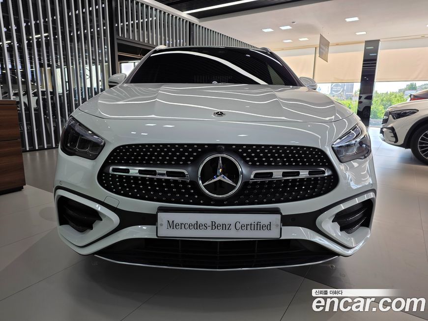 Mercedes-Benz GLA-Class 2024