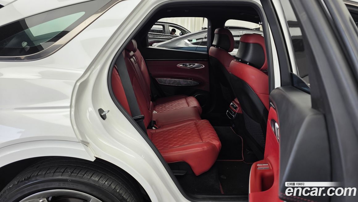 Genesis GV70 2022