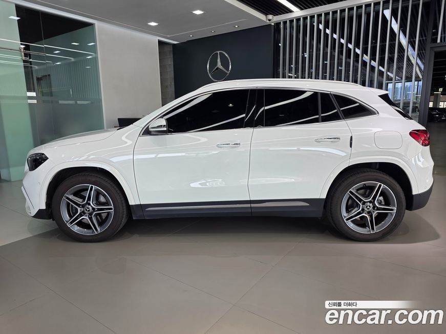 Mercedes-Benz GLA-Class 2024