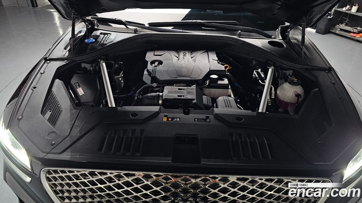 Genesis GV70 2023