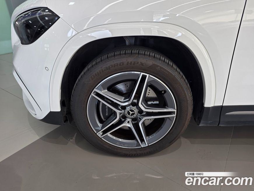 Mercedes-Benz GLA-Class 2024