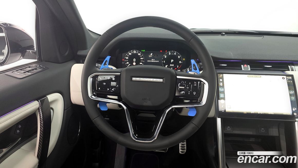 Land Rover Discovery Sport 2025