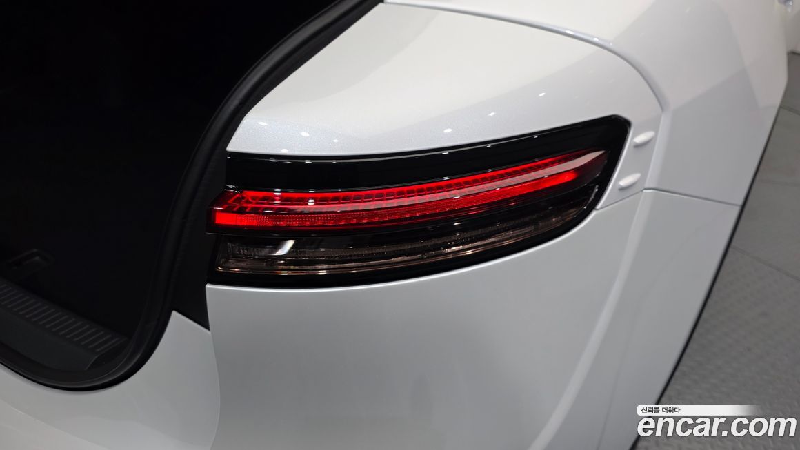 Toyota Crown 2025