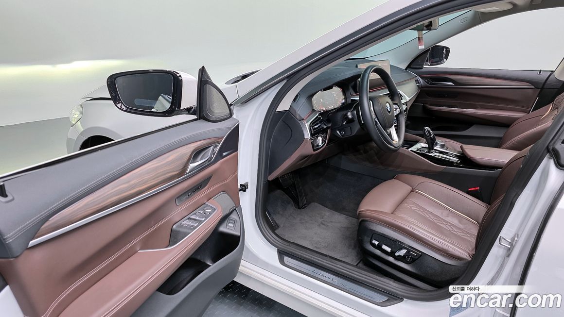 BMW Gran Turismo 2023