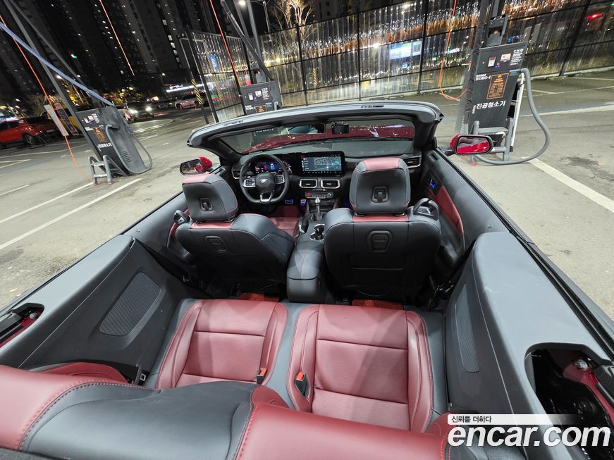 Ford Mustang 2024