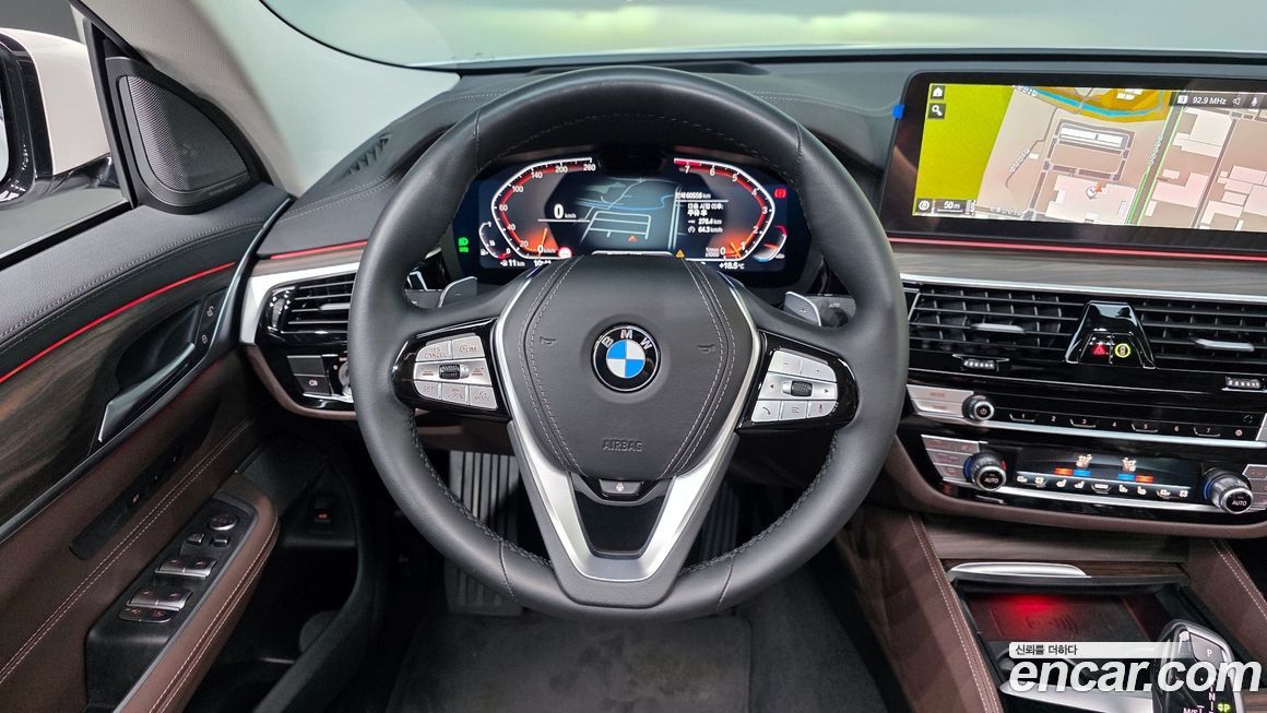 BMW Gran Turismo 2023