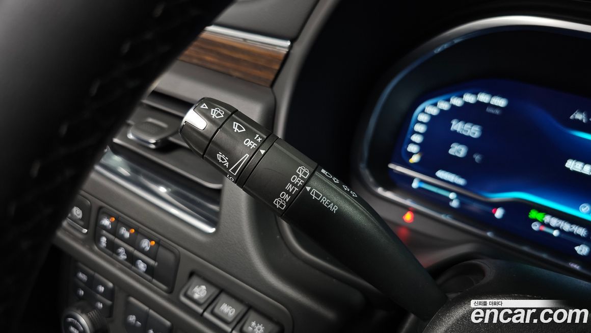 ChevroletGMDaewoo Tahoe 2023