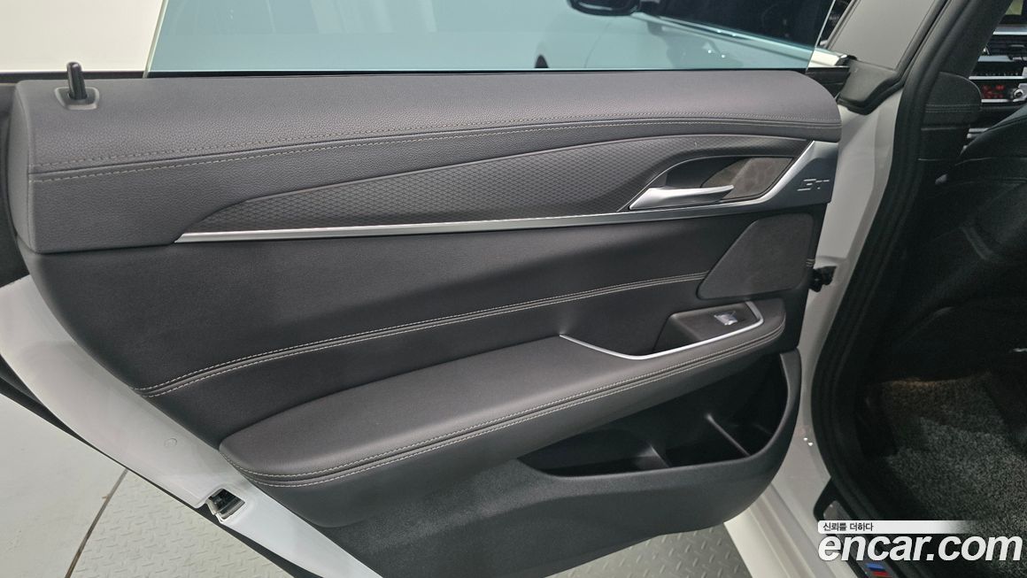 BMW Gran Turismo 2023