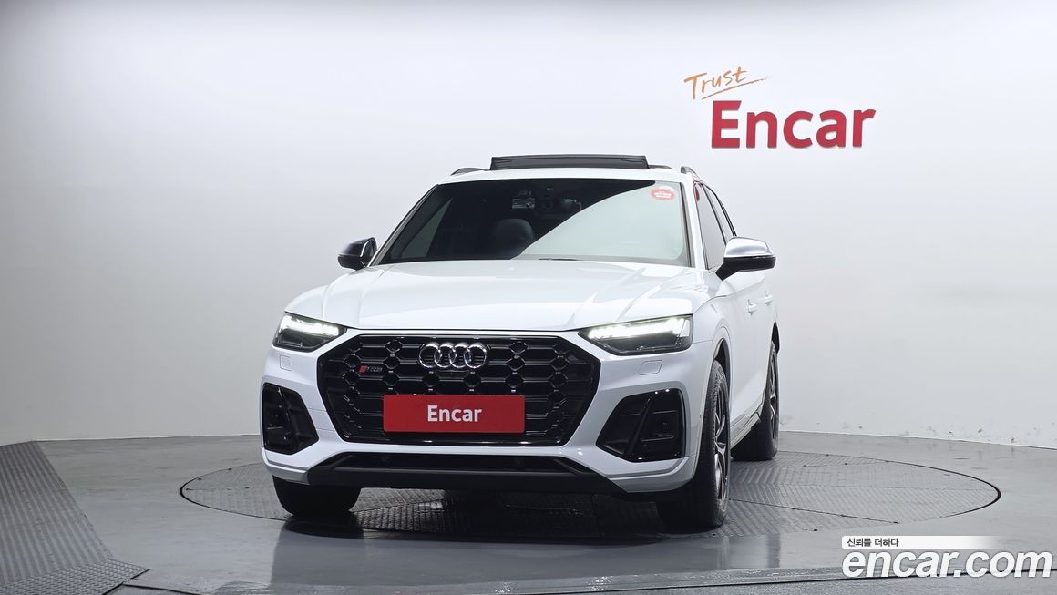 Audi SQ5 2021