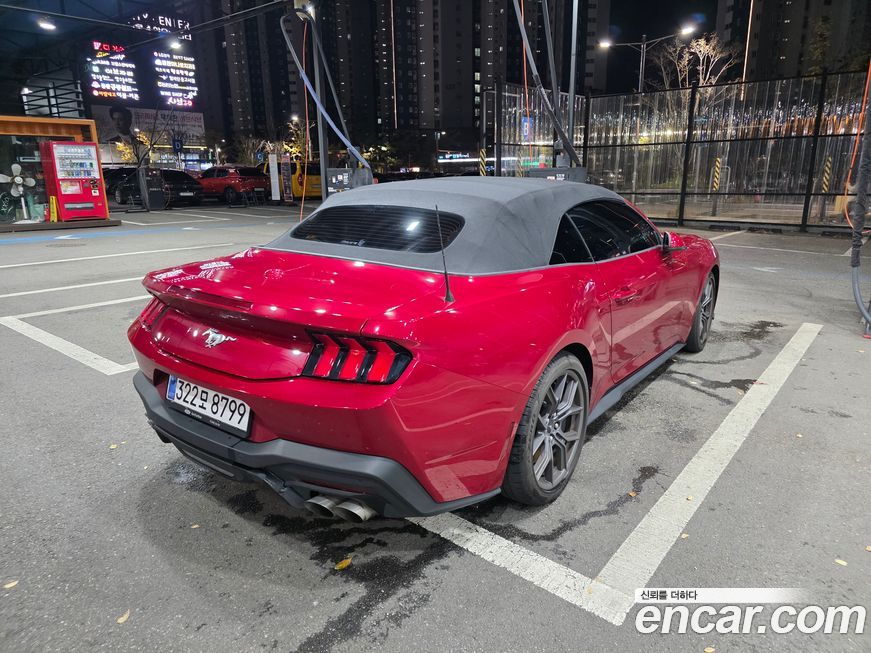 Ford Mustang 2024