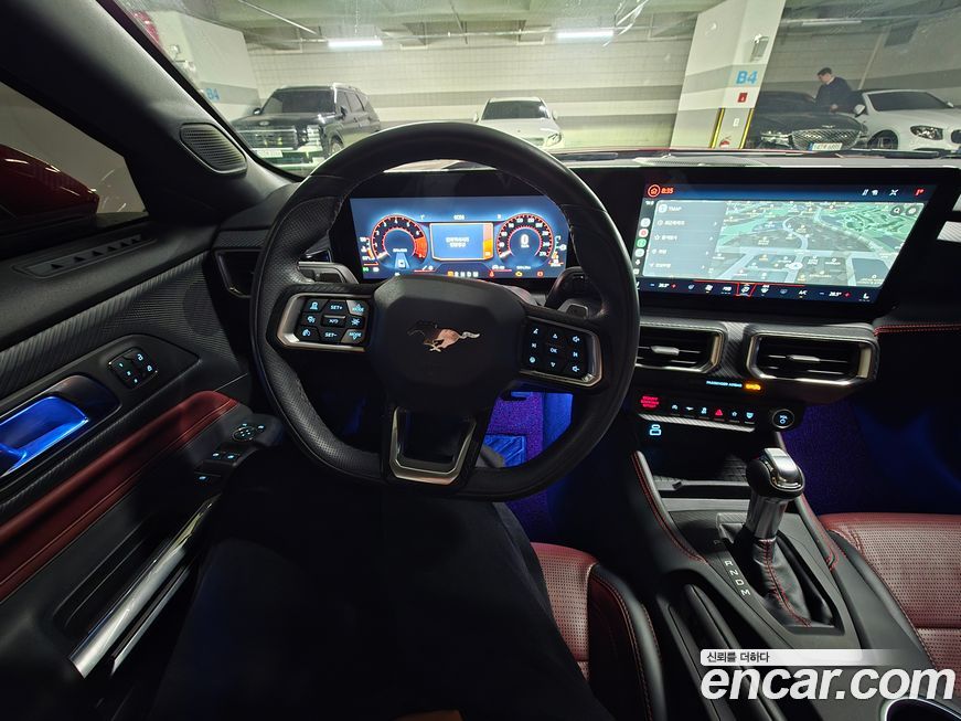 Ford Mustang 2024
