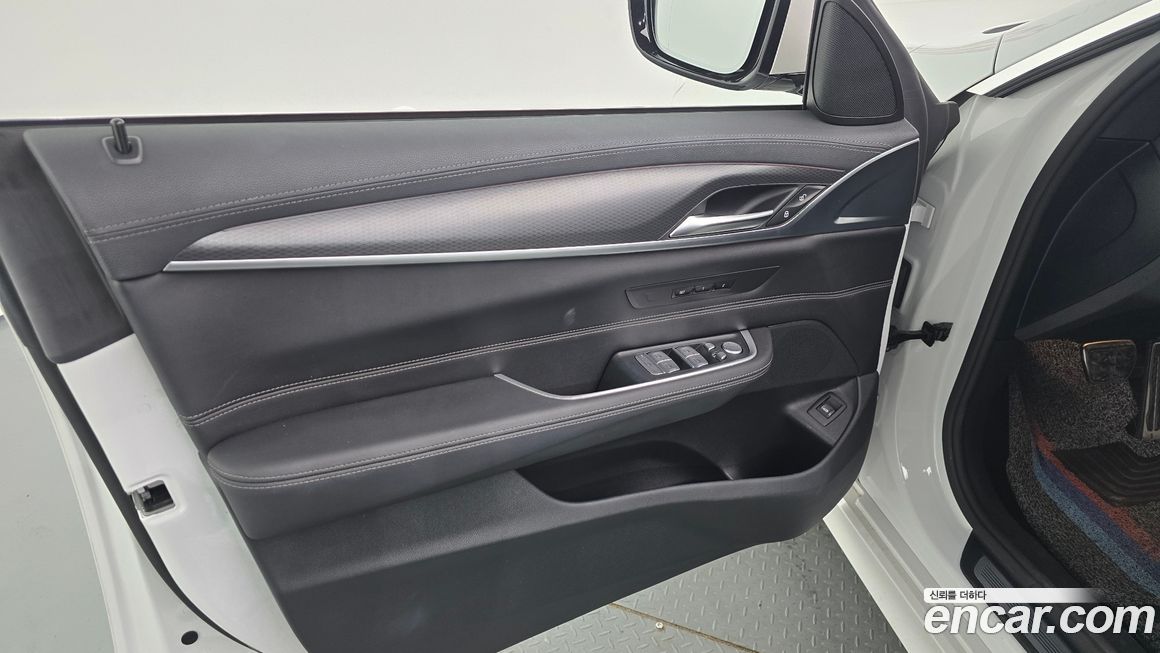 BMW Gran Turismo 2023