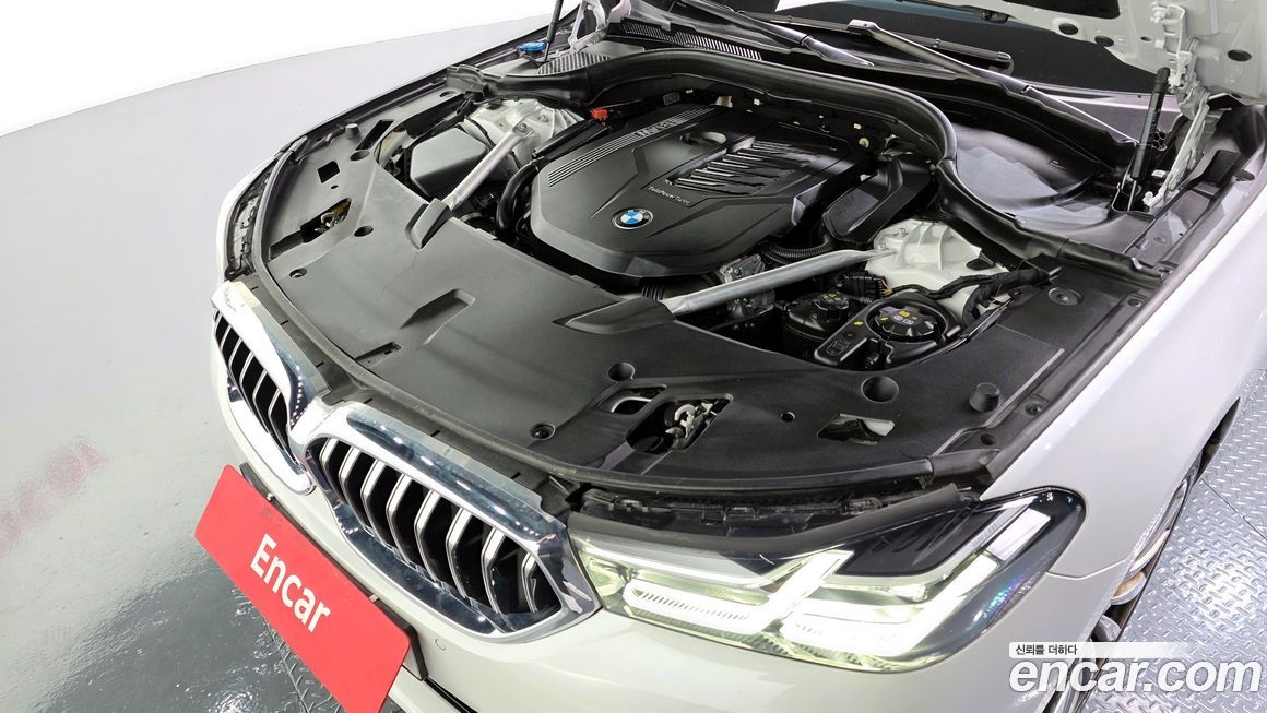 BMW Gran Turismo 2023