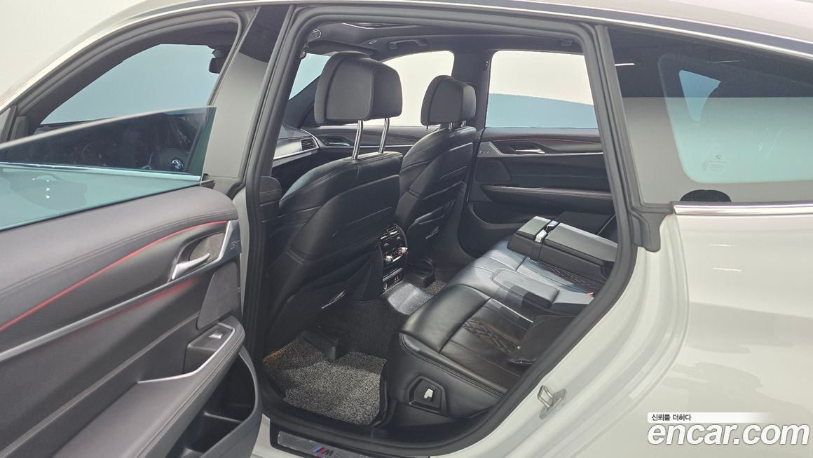 BMW Gran Turismo 2023