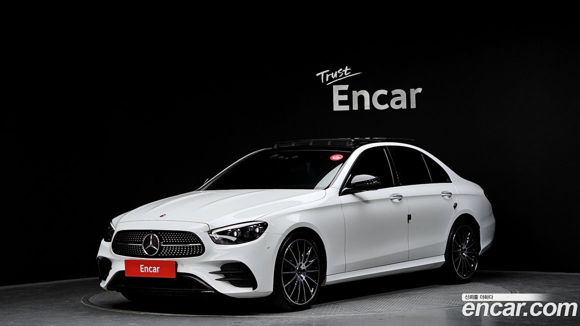 Mercedes-Benz E-Class 2023