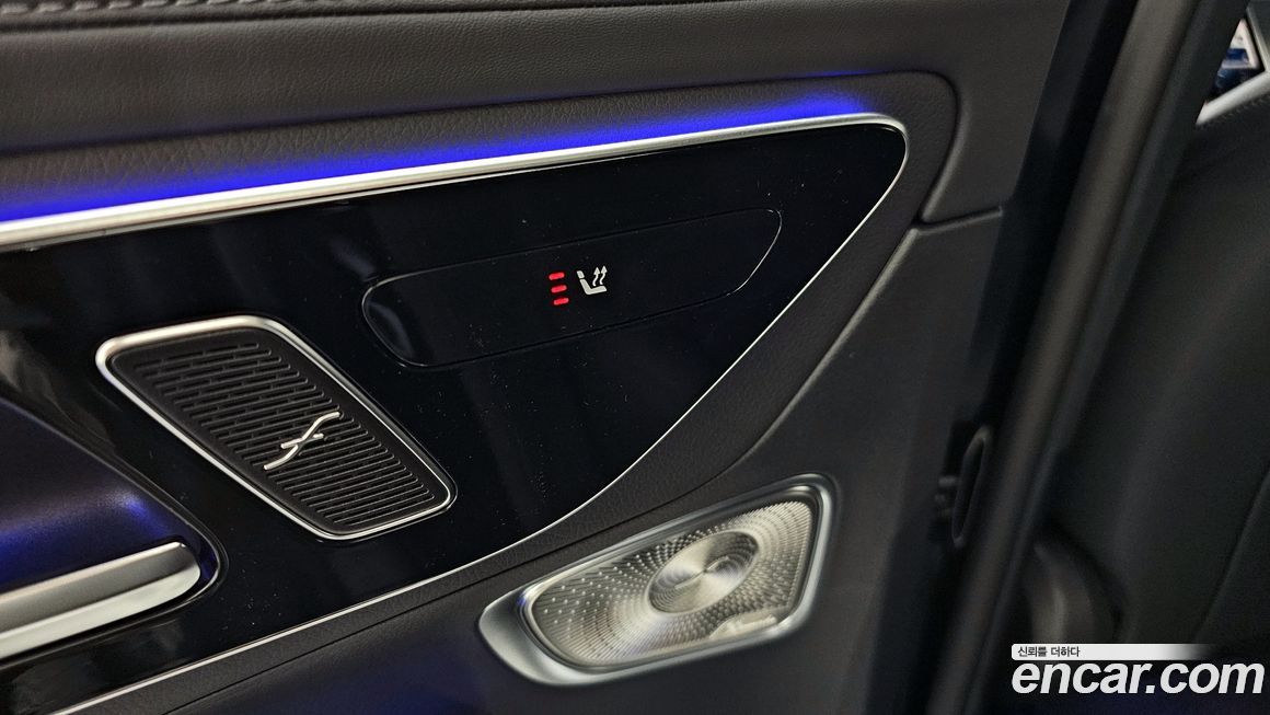 Mercedes-Benz GLC-Class 2025