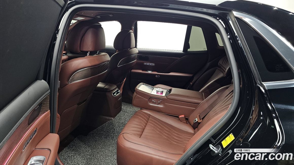 Genesis G90 2023