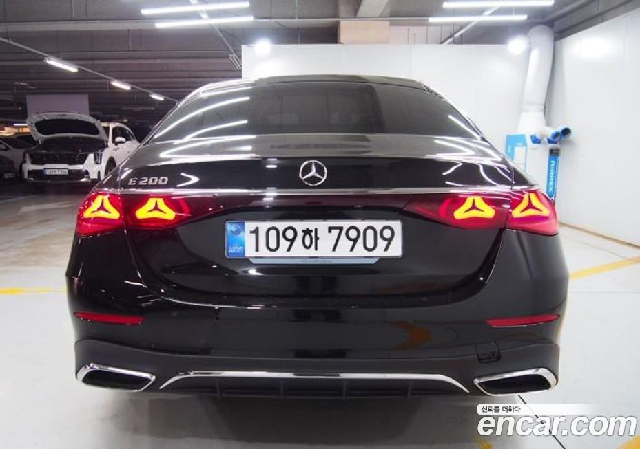 Mercedes-Benz E-Class 2026