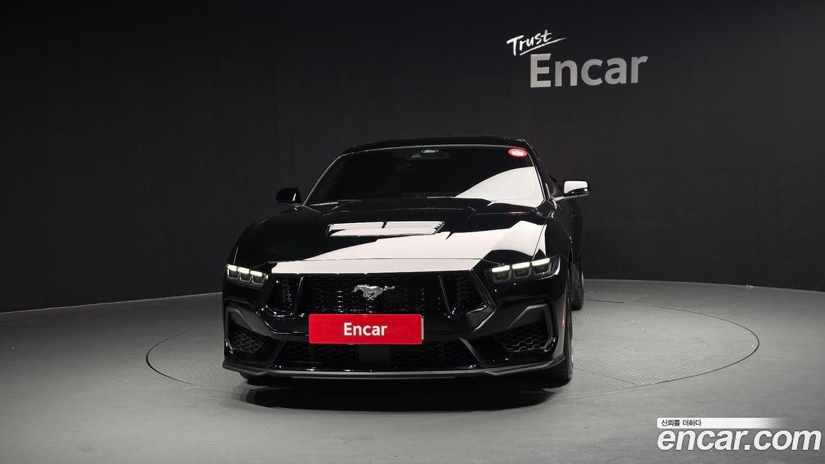 Ford Mustang 2024