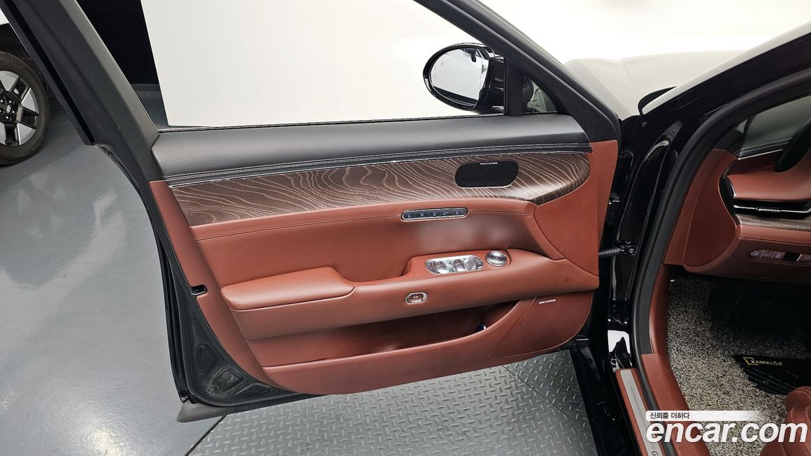 Genesis G90 2023