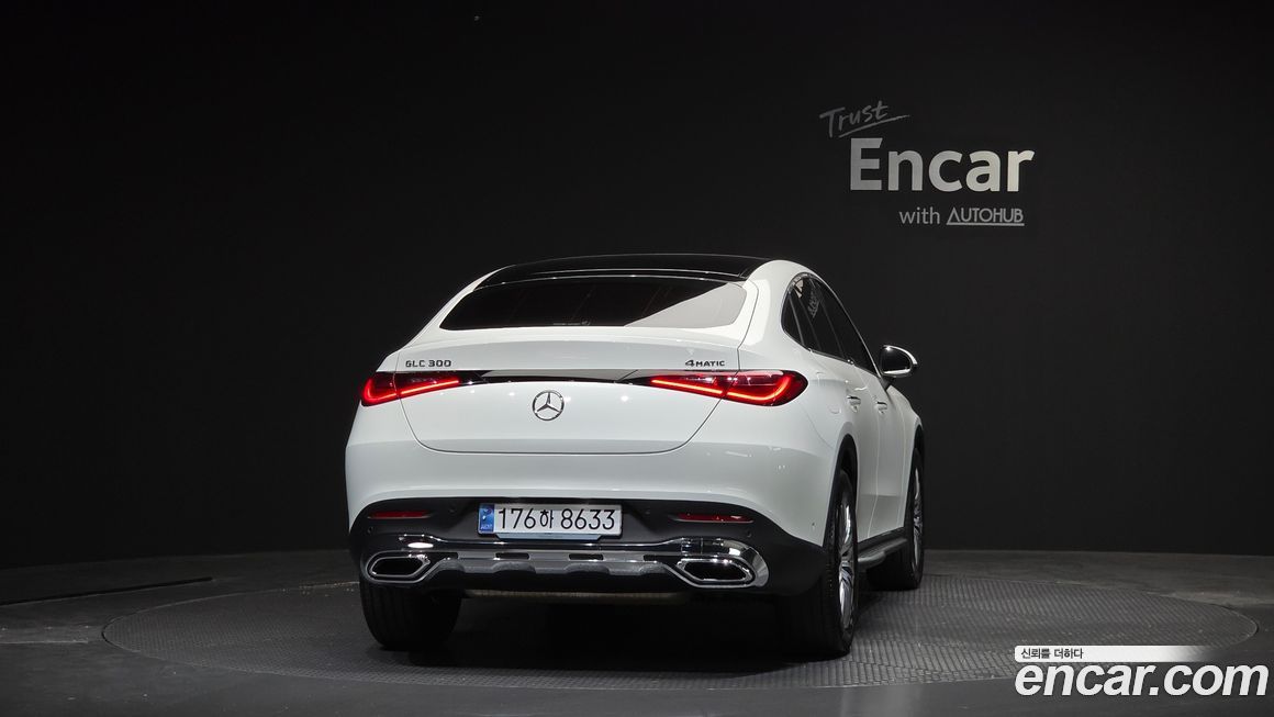 Mercedes-Benz GLC-Class 2025