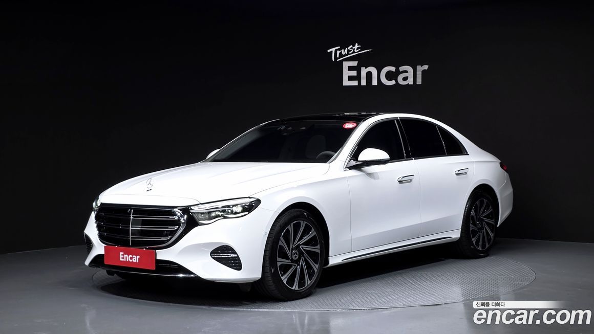 Mercedes-Benz E-Class 2025