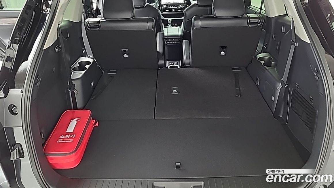 Toyota Highlander 2025
