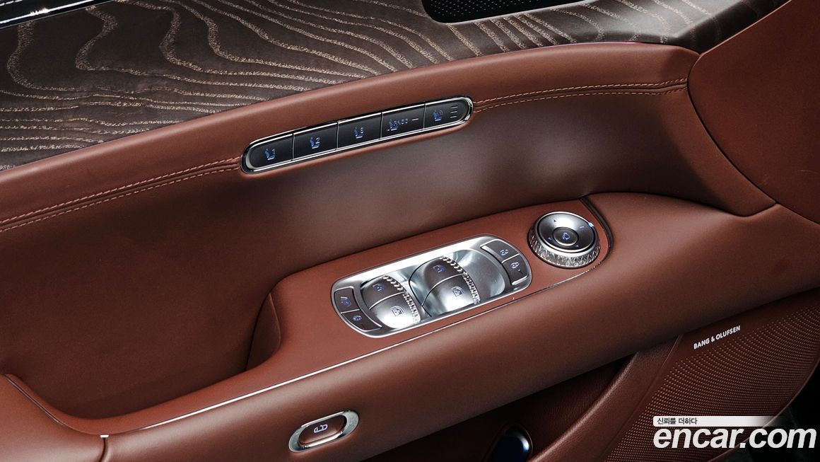 Genesis G90 2023