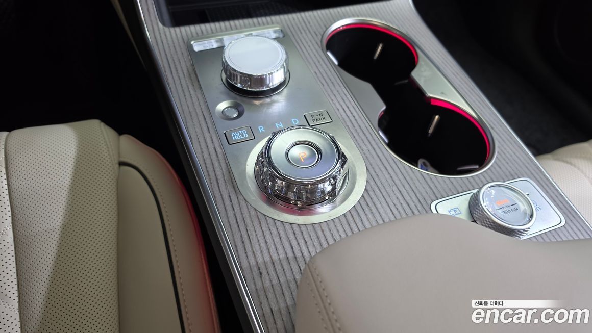 Genesis GV80 2025