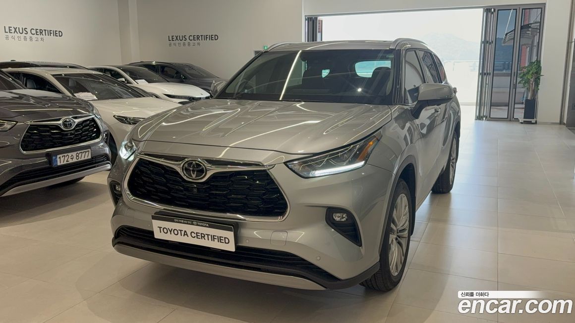 Toyota Highlander 2025