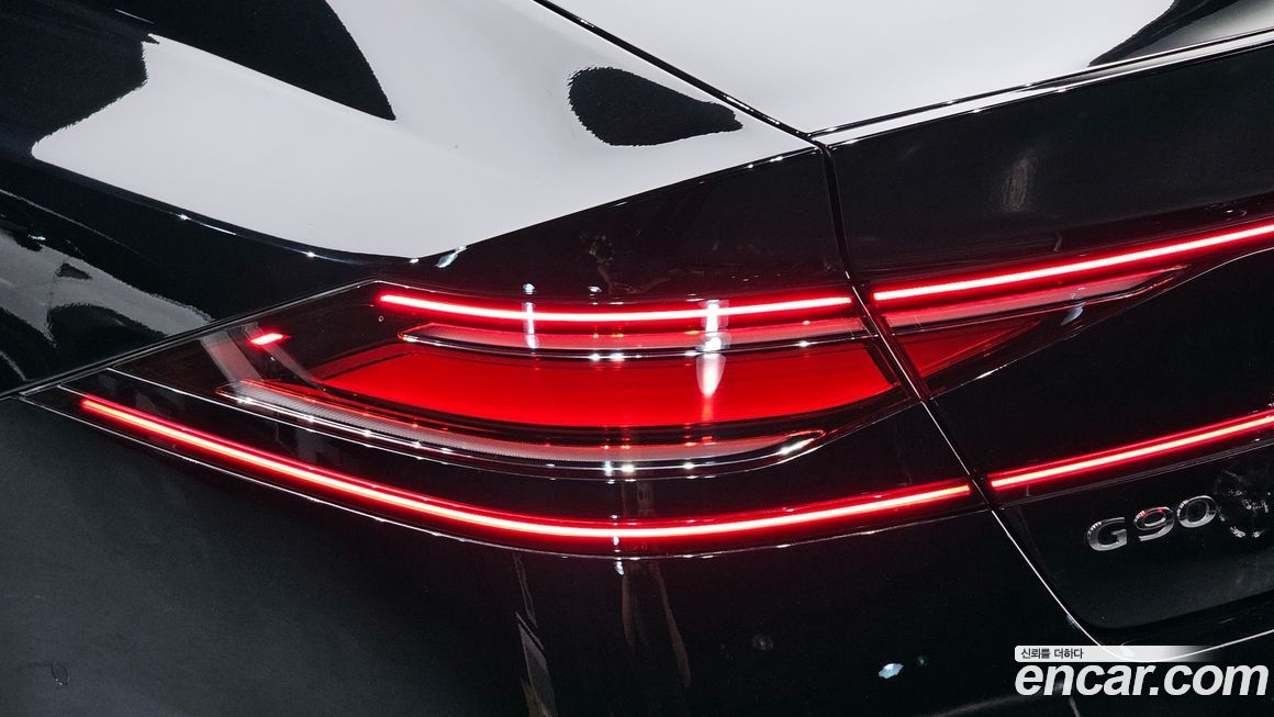 Genesis G90 2023