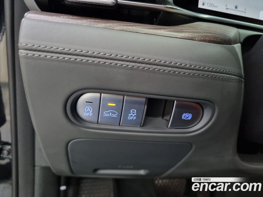 Genesis G90 2023