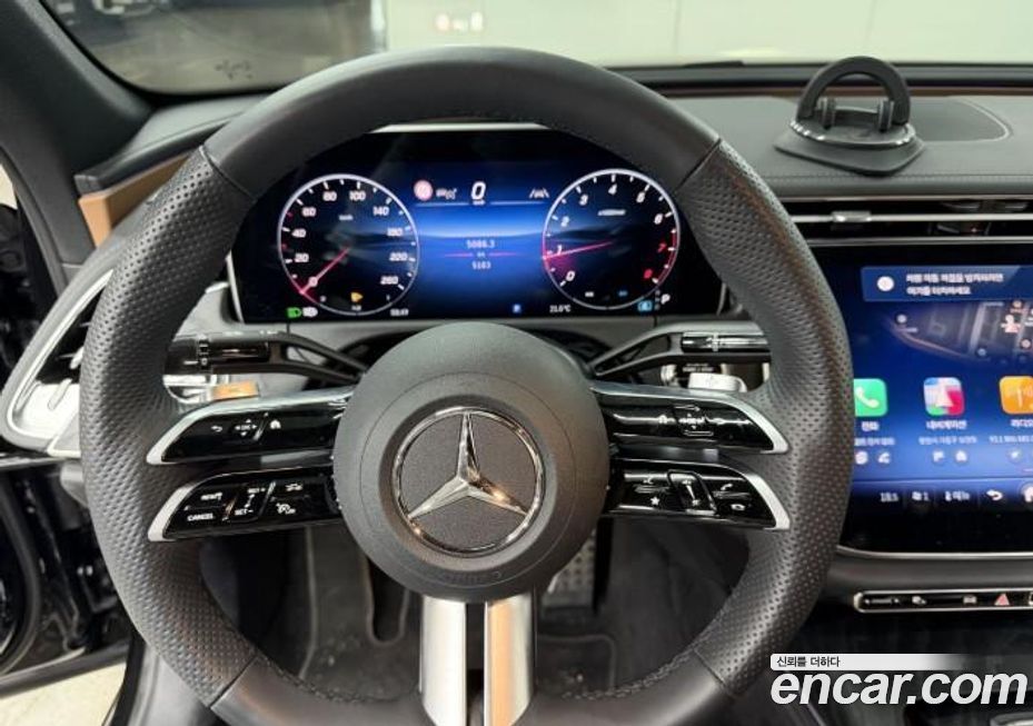 Mercedes-Benz E-Class 2026