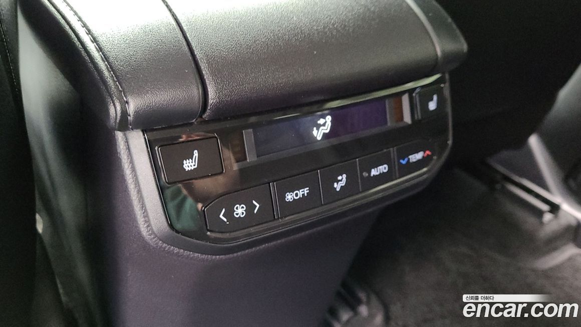 Toyota Highlander 2025